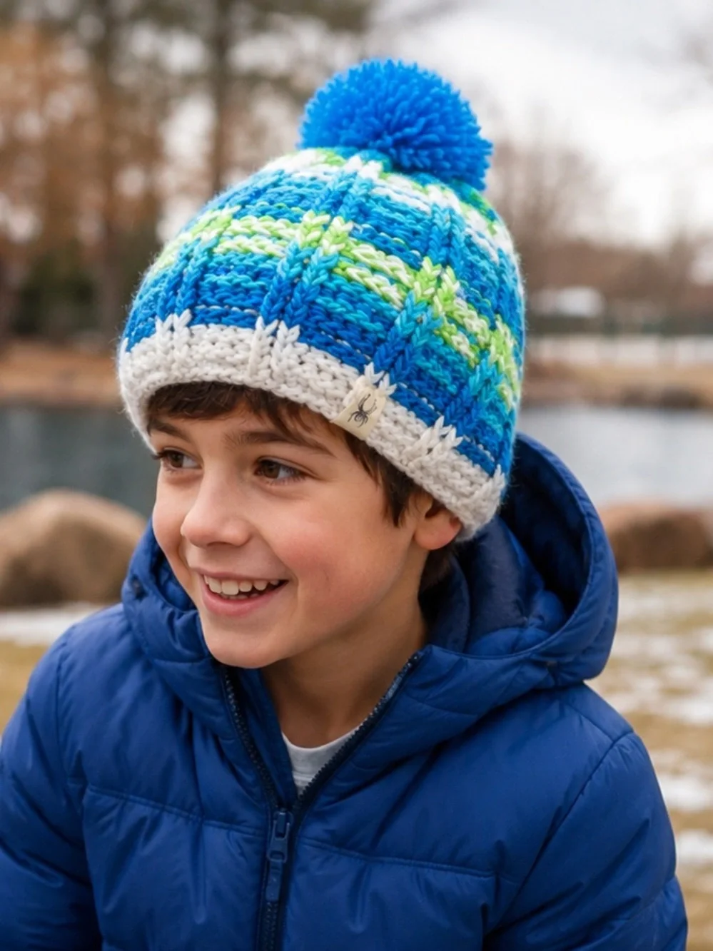 Spyder Bitsy Mosaic OS Children’s Beanie Hat NWT Hand Knit Pom Pom Blue Green